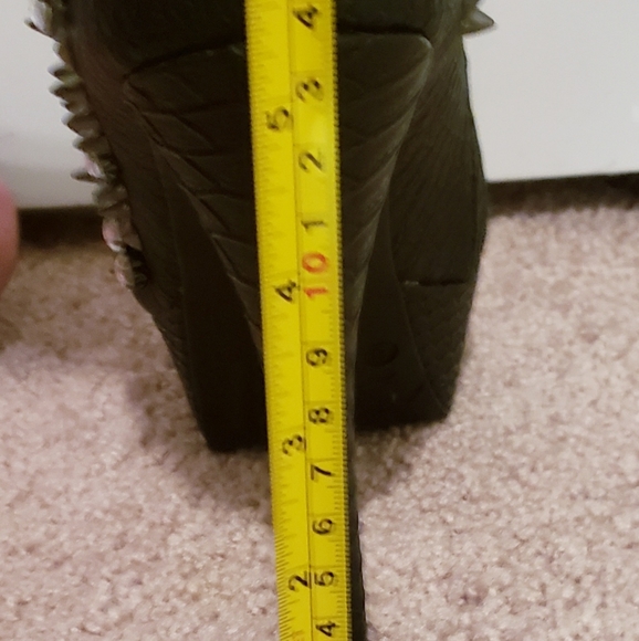Dollhouse/Spike/Snake Embossed Leather Stillettos  Size 6 - Picture 12 of 12